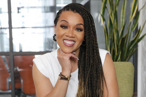 Meet Atoya Follins | She's Empowering Overwhelmed Professionals to Live Their Life’s Purpose